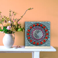 Tischuhr 30cmx30cm inkl. Alu-Ständer -antikes Design Artefakt Steampunk Rosette geräuschloses Quarzuhrwerk -Wanduhr-Standuhr TU3794 DIXTIME